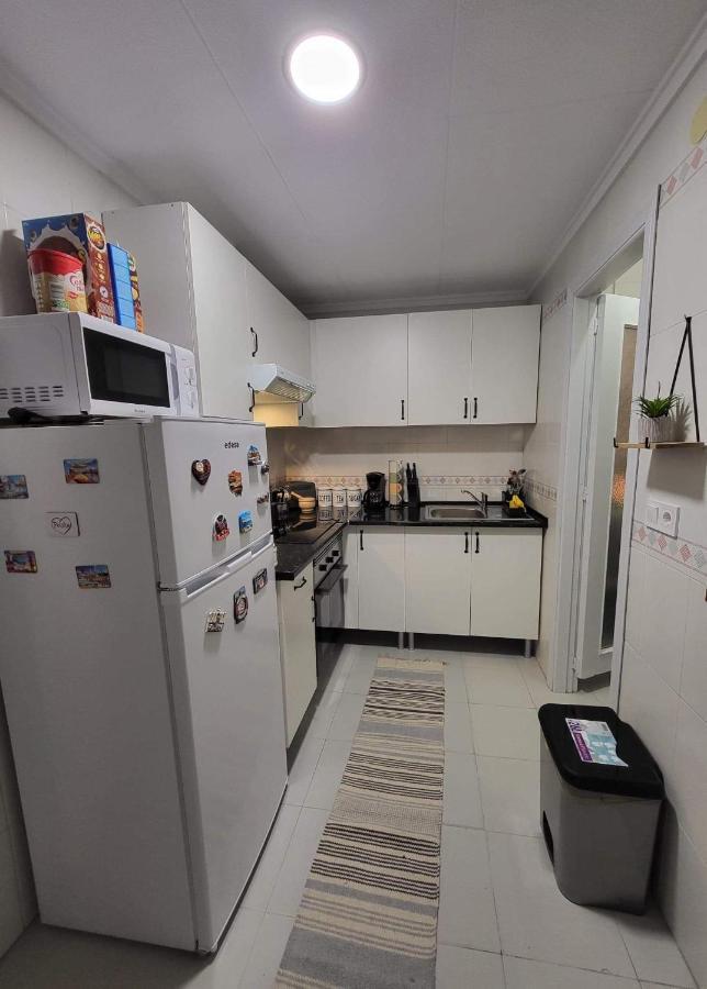 Appartement Apartament Alexandro'S à Torrevieja Extérieur photo